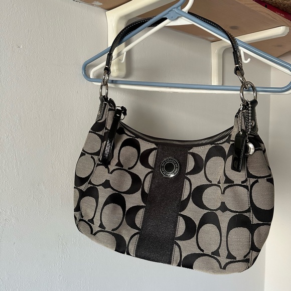 Vintage Y2K Coach 90s Shoulder Bag - Picture 4 of 15